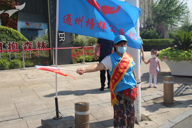 <strong>大胆逼逼网</strong>